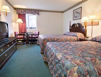 Super 8 By Wyndham Aurora/naperville Area Aurora